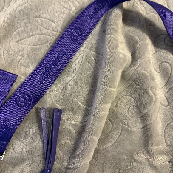 lululemon athletica Good Fortune Purple and Pink Women's Bag - Picture 10 of 12